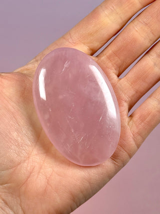 ROSE QUARTZ PALM STONE - EXTRA QUALITY (5) The Crystal Avenues 