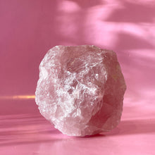 Indlæs billede til gallerivisning ROSE QUARTZ RAW (7) Raw Crystal The Crystal Avenues 
