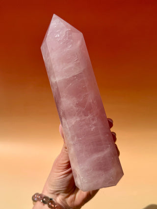 ROSE QUARTZ TOWER 20.5 CM - EXTRA QUALITY (1) The Crystal Avenues 