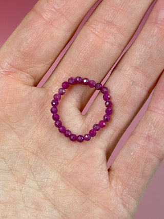 RUBY - CRYSTAL STRETCH RING WITH FACETED BEADS Bracelet The Crystal Avenues 