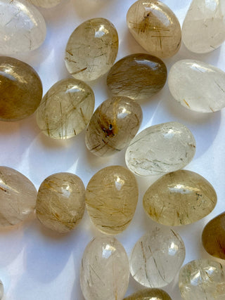 RUTILE QUARTZ TUMBLE STONE The Crystal Avenues 