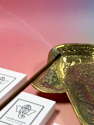 SACRED ELEPHANT Incense Sticks - Agarwood incense The Crystal Avenues 