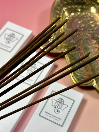 SACRED ELEPHANT Incense Sticks - Cedar incense The Crystal Avenues 