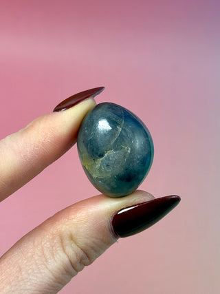 SAPPHIRE TUMBLE STONE (12) Tumble Stone The Crystal Avenues 