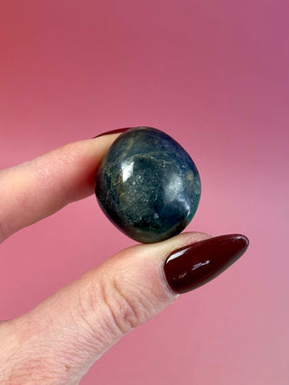 SAPPHIRE TUMBLE STONE (7) Tumble Stone The Crystal Avenues 