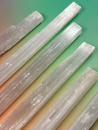 SELENITE CLEANSING WAND The Crystal Avenues 