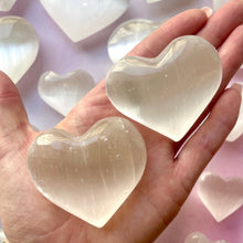 Load image into Gallery viewer, SELENITE HEART Crystal Bowl The Crystal Avenues 
