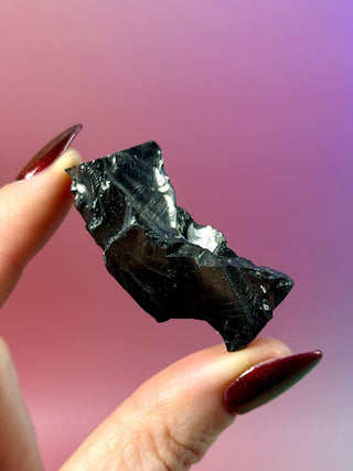 SHUNGITE ELITE (1) Raw Crystal The Crystal Avenues 