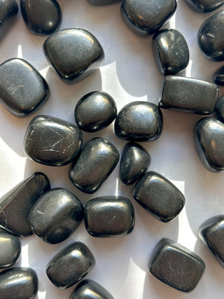 SHUNGITE TUMBLE STONE Raw Crystal The Crystal Avenues 