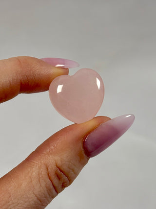 SMALL ROSE QUARTZ HEART CRYSTAL Heart The Crystal Avenues 