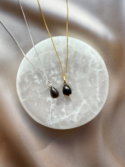 SMOKEY QUARTZ CRYSTAL NECKLACE - 'NUGGET' PENDANT Necklace The Crystal Avenues 