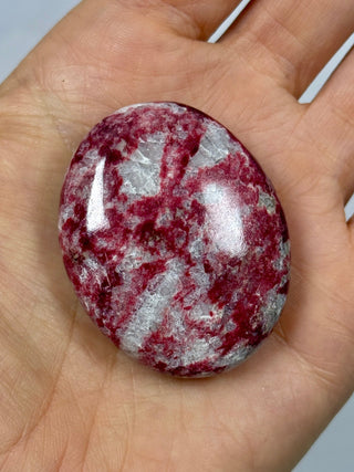 THULITE PALM STONE (8) tumble stone The Crystal Avenues 