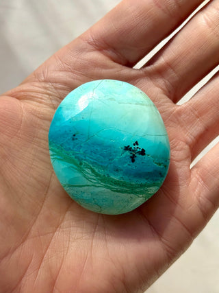 TURQUOISE CHRYSOCOLLA PALM STONE (8) tumble stone The Crystal Avenues 