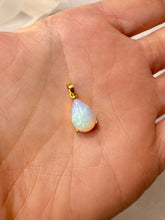 Indlæs billede til gallerivisning WHITE ETHIOPIAN OPAL 14 KARAT GOLD PENDANT (NO. 1) The Crystal Avenues 
