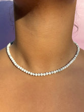 Indlæs billede til gallerivisning WHITE HOWLITE CHOKER NECKLACE Necklace The Crystal Avenues 
