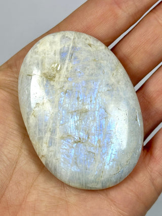 WHITE MOONSTONE PALM STONE (4) Palm stone The Crystal Avenues 