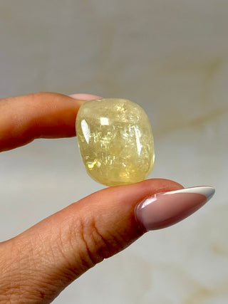 YELLOW OPTICAL CALCITE (6) Tumble Stone The Crystal Avenues 