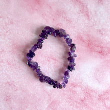Load image into Gallery viewer, AMETHYST CHIP BRACELET Bracelet The Crystal Avenues 
