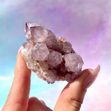 Load image into Gallery viewer, AMETHYST SPIRIT QUARTZ (12) The Crystal Avenues 

