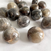Load image into Gallery viewer, BLACK MOONSTONE TUMBLE STONE tumble stone The Crystal Avenues 
