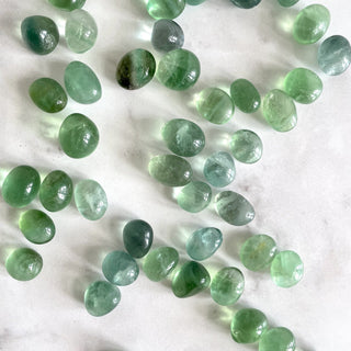 FLUORITE HIGH QUALITY TUMBLESTONE tumble stone The Crystal Avenues 