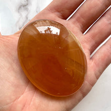 Load image into Gallery viewer, HONEY CALCITE PALM STONE (3) Palmstone The Crystal Avenues 
