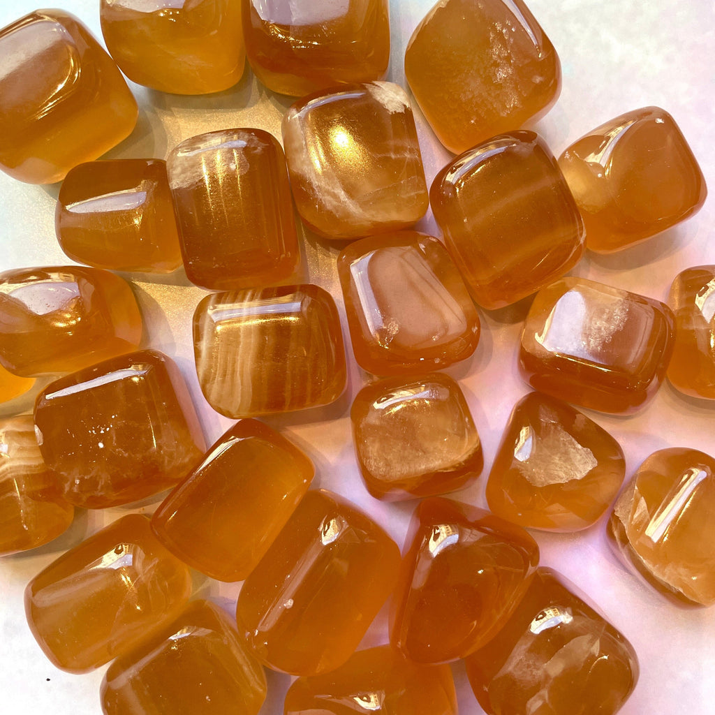 HONEY CALCITE TUMBLE STONE – The Crystal Avenues
