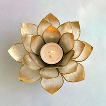 Indlæs billede til gallerivisning LOTUS FLOWER TEA LIGHT HOLDER - CROWN CHAKRA Candle holder The Crystal Avenues 

