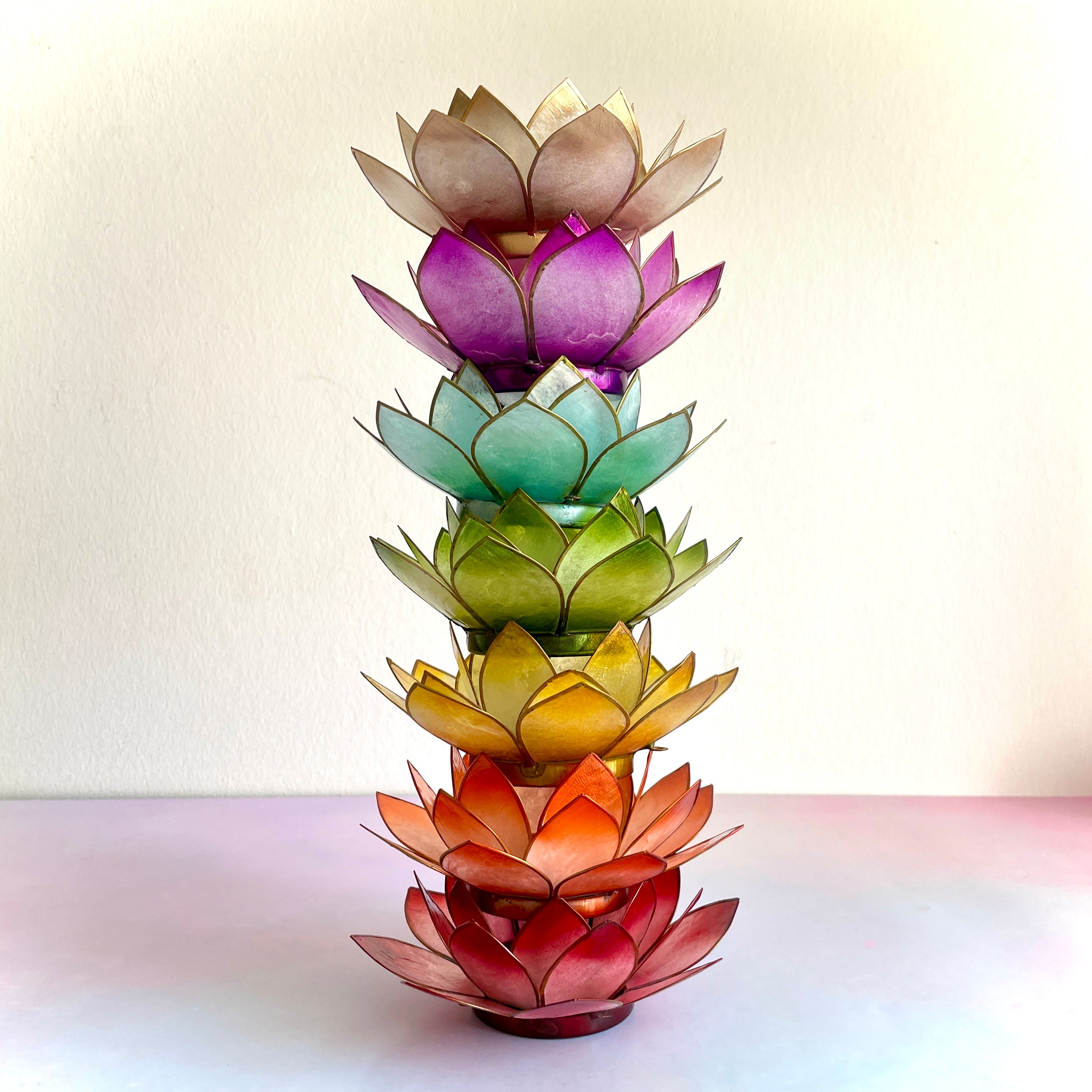 Lotus sfeerlicht | Naturel Goudrand - Inspired Gifts Lotus sfeerlicht | Naturel Goudrand - Inspired Gifts