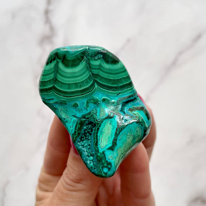MALACOLLA FREEFORM (10) tumble stone The Crystal Avenues 
