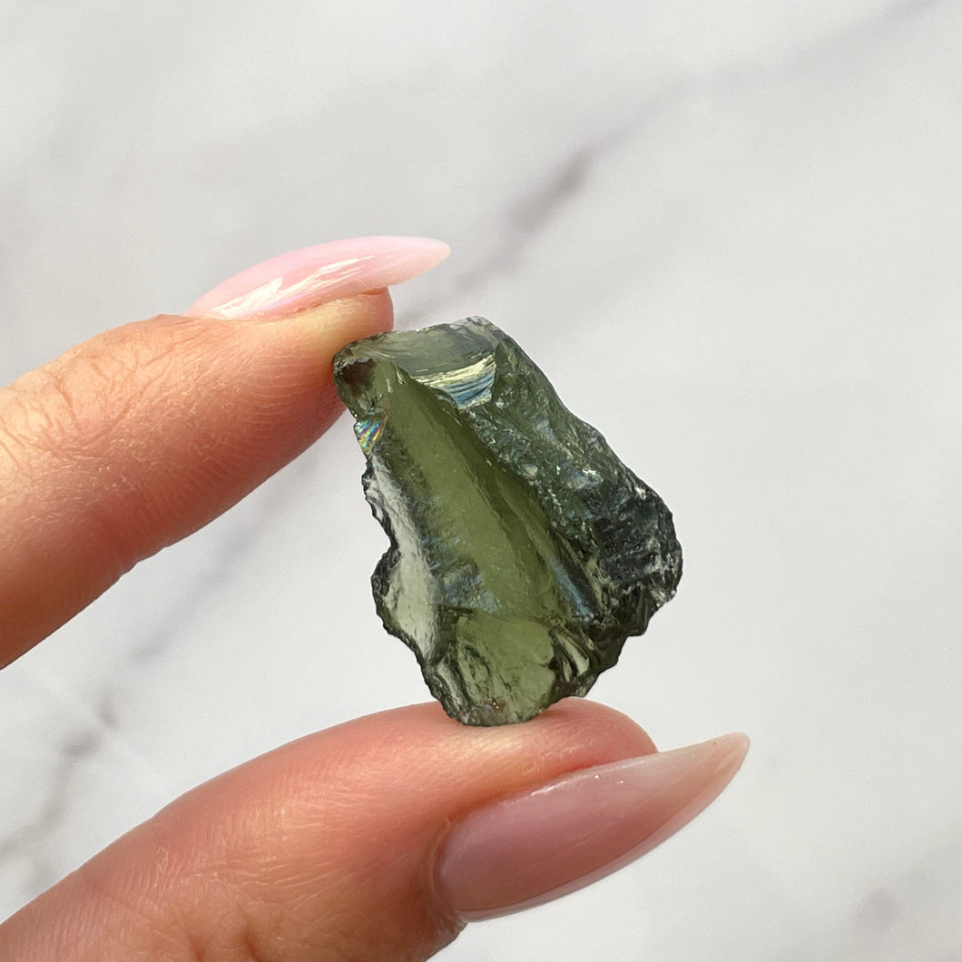 MOLDAVITE A QUALITY - LARGE (5) The Crystal Avenues 