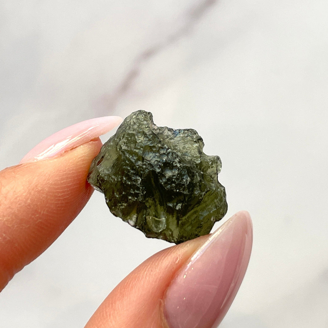 MOLDAVITE A QUALITY - LARGE (8) The Crystal Avenues 