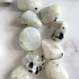 MOONSTONE TUMBLE STONE tumble stone The Crystal Avenues 