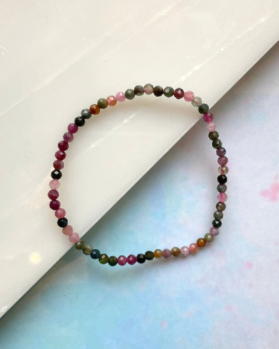 RAINBOW TOURMALINE FACET STRETCH BRACELET Bracelet The Crystal Avenues 