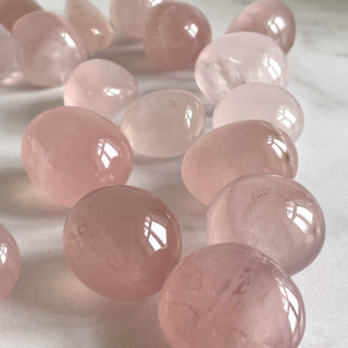 ROSE QUARTZ TUMBLE STONE tumble stone The Crystal Avenues 