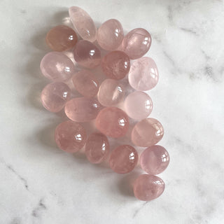 ROSE QUARTZ TUMBLE STONE tumble stone The Crystal Avenues 