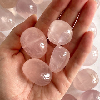 ROSE QUARTZ TUMBLE STONE tumble stone The Crystal Avenues 