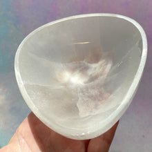 Load image into Gallery viewer, SELENITE BOWLS TRIGON Crystal Bowl The Crystal Avenues 
