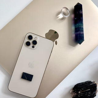 SHUNGITE FOR PHONE + TABLET The Crystal Avenues 