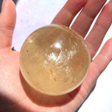 Indlæs billede til gallerivisning YELLOW OPTICAL CALCITE SPHERE (5) Palmstone The Crystal Avenues 
